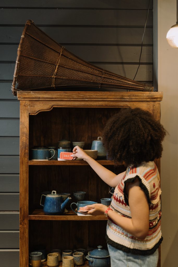 Comment Enlever La Crasse Dans Le Cou Comment enlever la crasse sur le bois ? - Shopoblog